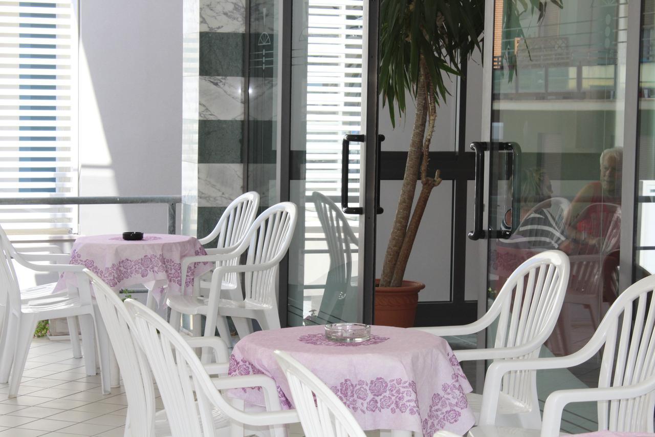 Hotel American Bellaria-Igea Marina Dış mekan fotoğraf