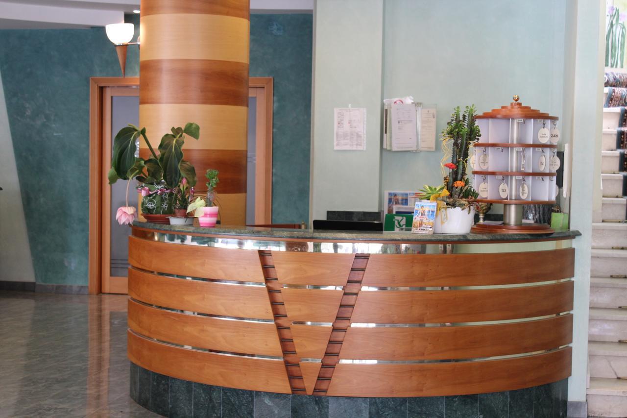 Hotel American Bellaria-Igea Marina Dış mekan fotoğraf